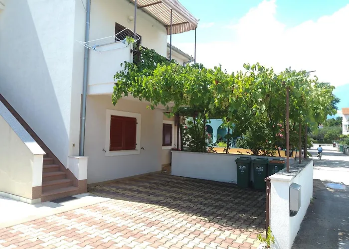 Vodice Mladen Apartman Za Familiju