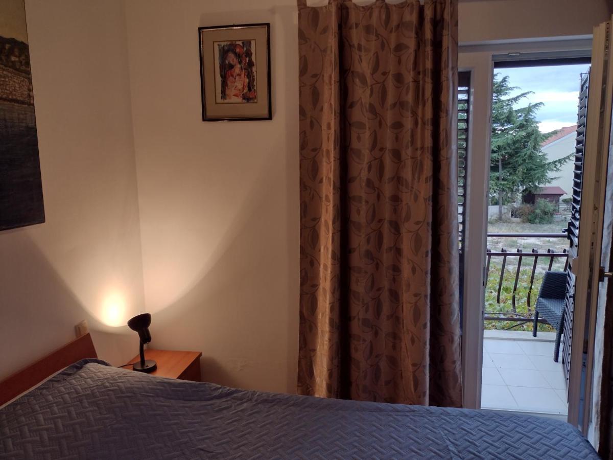 Apartament Mladen Za Familiju *